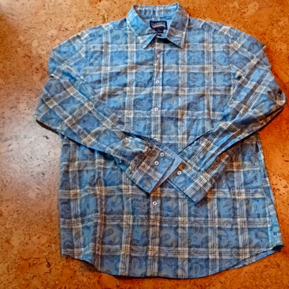 Premium denim paisley button down shirt by Daniel Cremieux, men's size XL